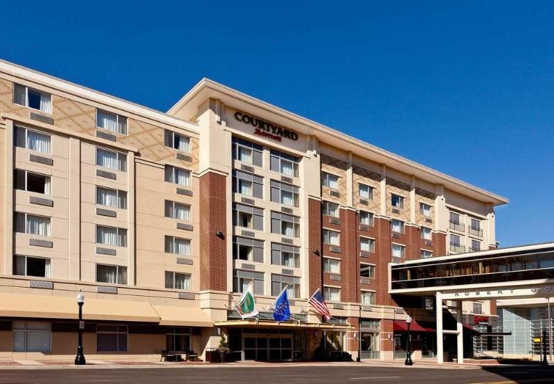 Courtyard Fort Wayne Downtown At Grand Wayne Convention Center Exteriér fotografie