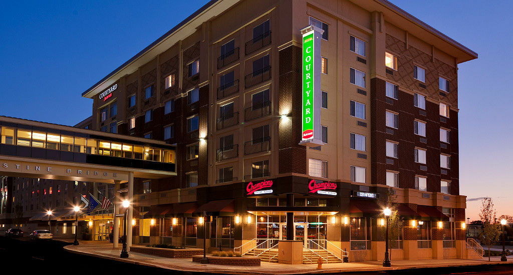 Courtyard Fort Wayne Downtown At Grand Wayne Convention Center Exteriér fotografie